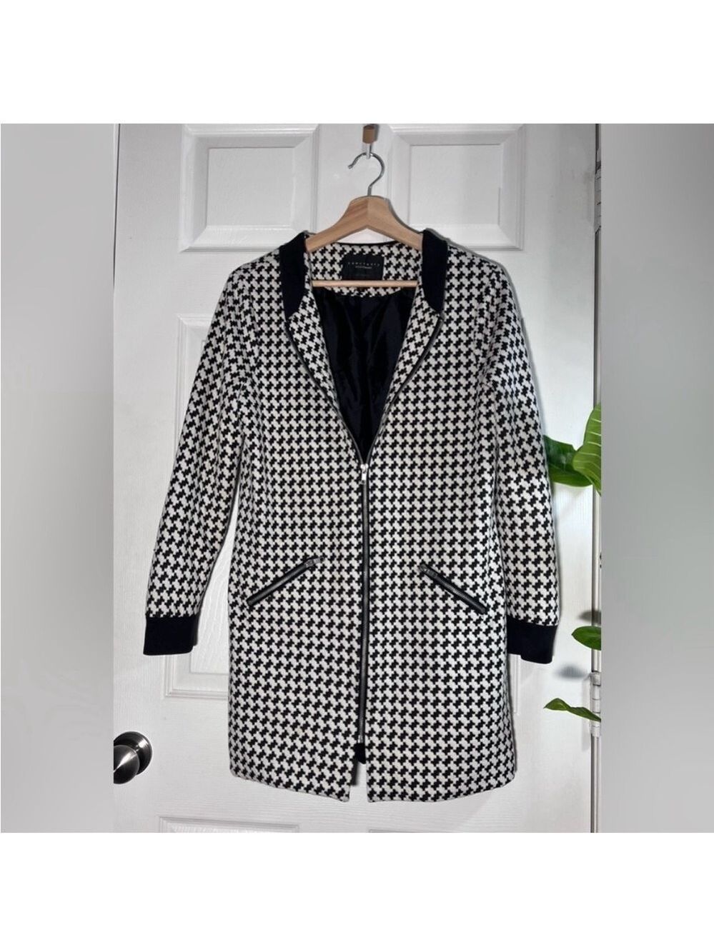 Sanctuary Living Houndstooth Knit Bomber Jacket Black White Size M